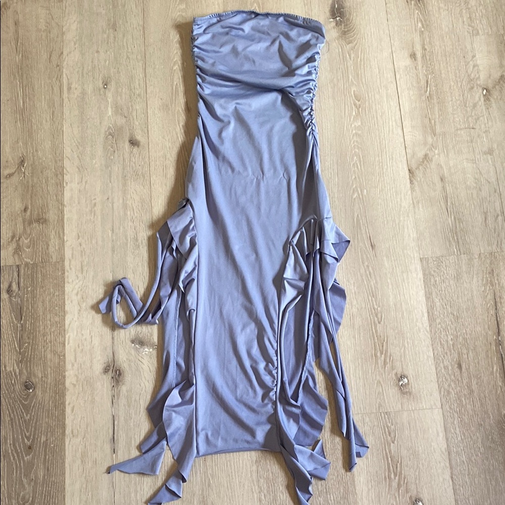 Elegant Strapless Ruched Dress